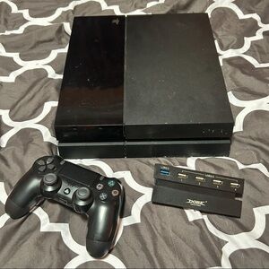 Play station 4 + usb adapter